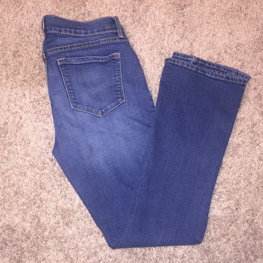 ‼️Price Firm‼️🌵Old Navy Bootcut Jeans🌵 6 SHORT
